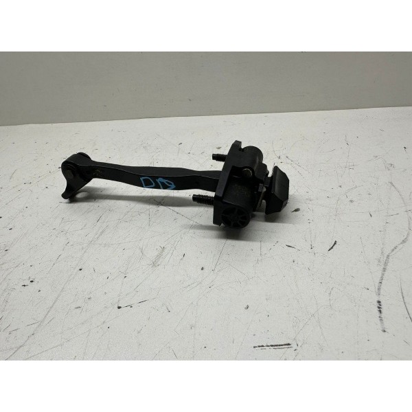 Limitador De Porta Dianteiro Direito Cruze Lt 2017 3553