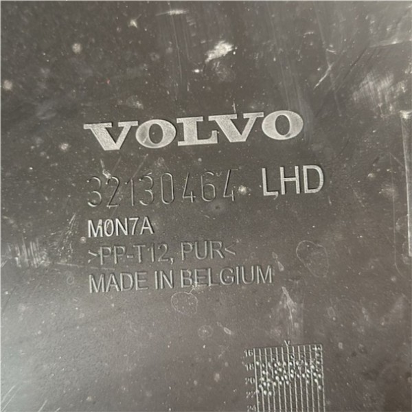 Grade Churrasqueira- Volvo Xc40 Recharge Pe (32130464)