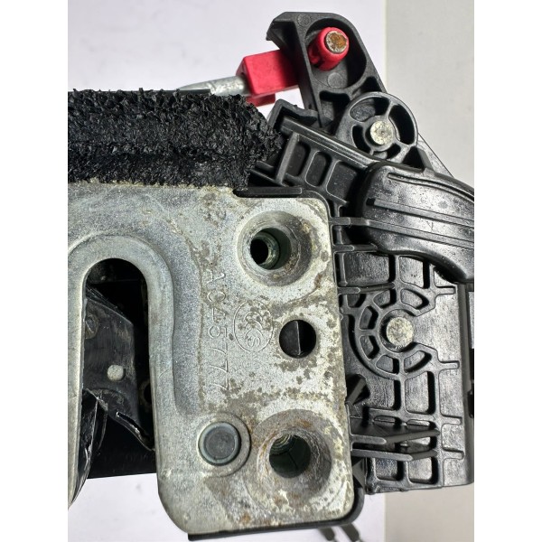 Fechadura Porta Tras/direita Kia Cerato 2014 A045777 4877
