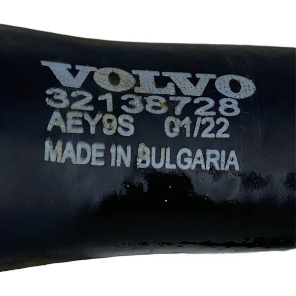 Mangueira Ref. Radiador - Volvo Xc40 Recharge ( 32138729 )