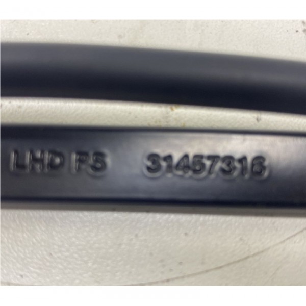 Limpador Para-brisa ( Esquerdo ) - Volvo Xc40 Recharge 2022