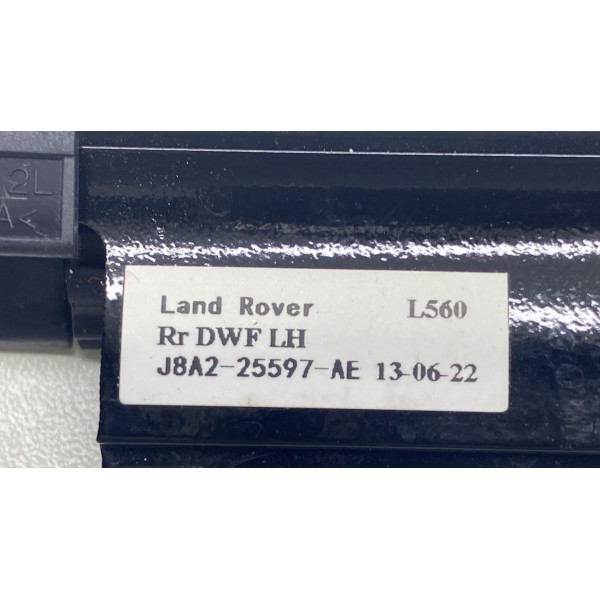 Pestana Externa ( Traseira Esquerda ) - Range Rover Velar 22